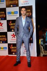 Varun Dhawan at Big Star Awards in Mumbai on 13th Dec 2015